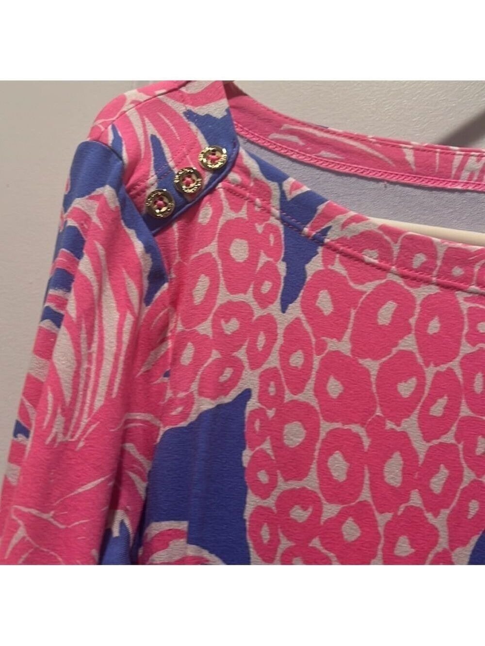Lily Pulitzer Blue and Pink Pineapple Long Sleeved Dress size small - Picture 2 of 8